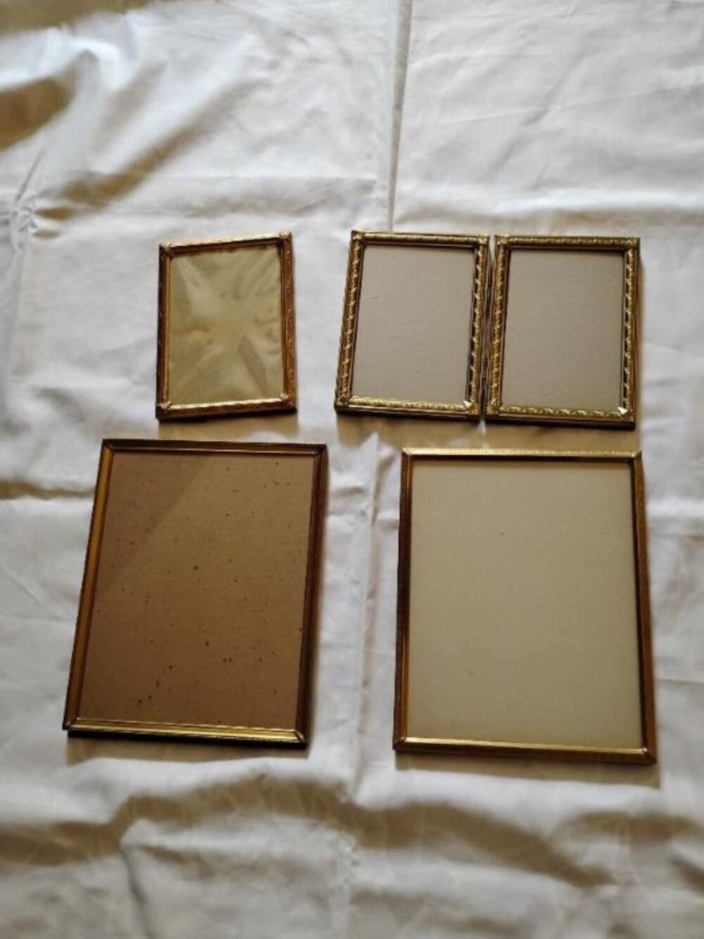 vintage metal picture frames ~ gold color - set